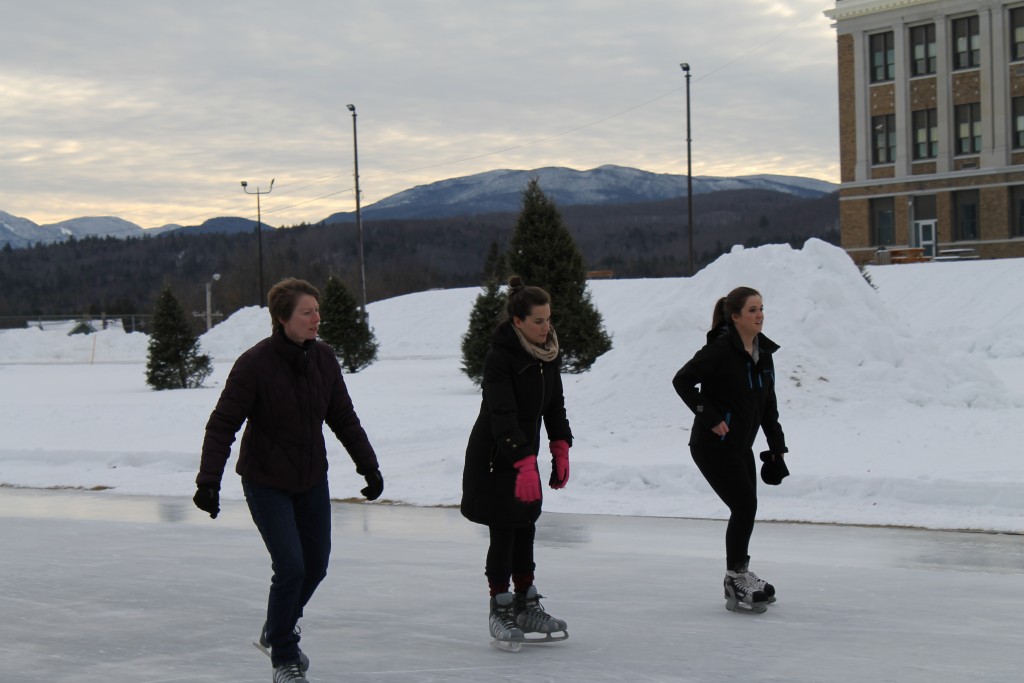 Maggie skates a final lap with ROOST's Kim Rielly and ORDA's Emily Dennin. 